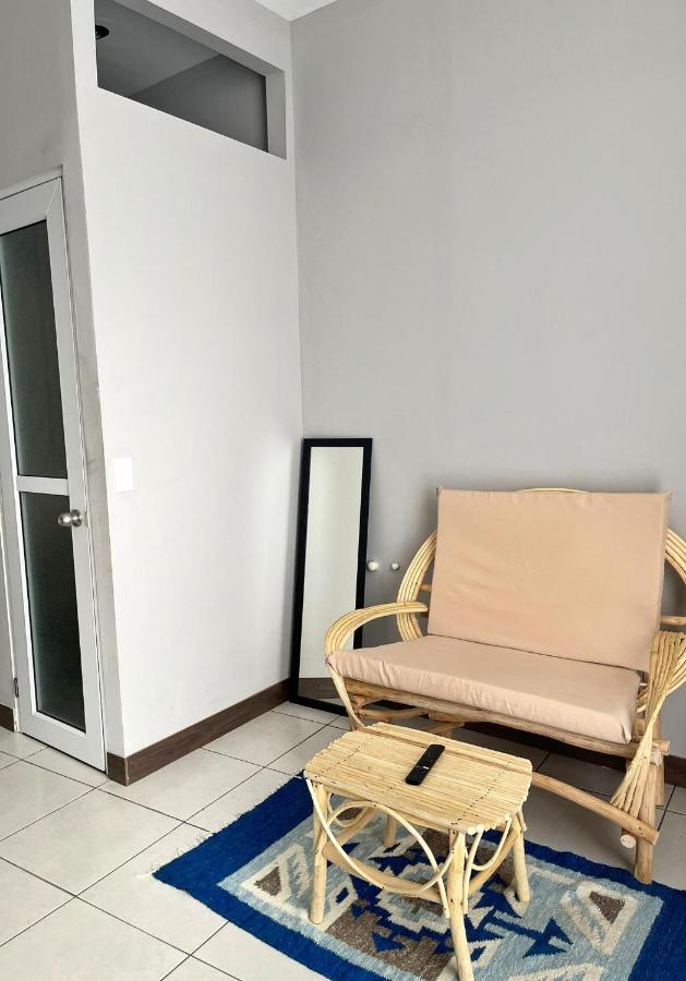 Habitacion Privada Lamat I Сан Педро Ла Лагуна Екстериор снимка