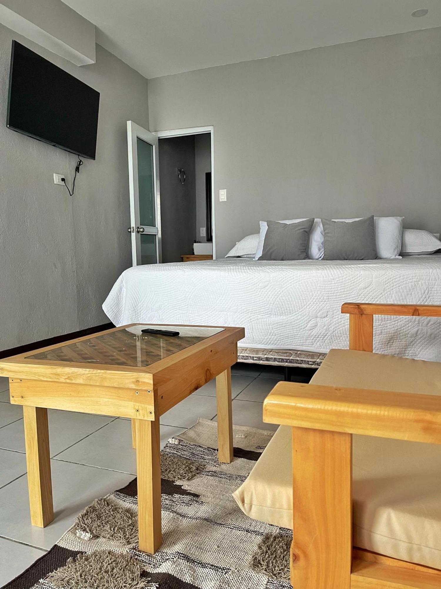 Habitacion Privada Lamat I Сан Педро Ла Лагуна Екстериор снимка