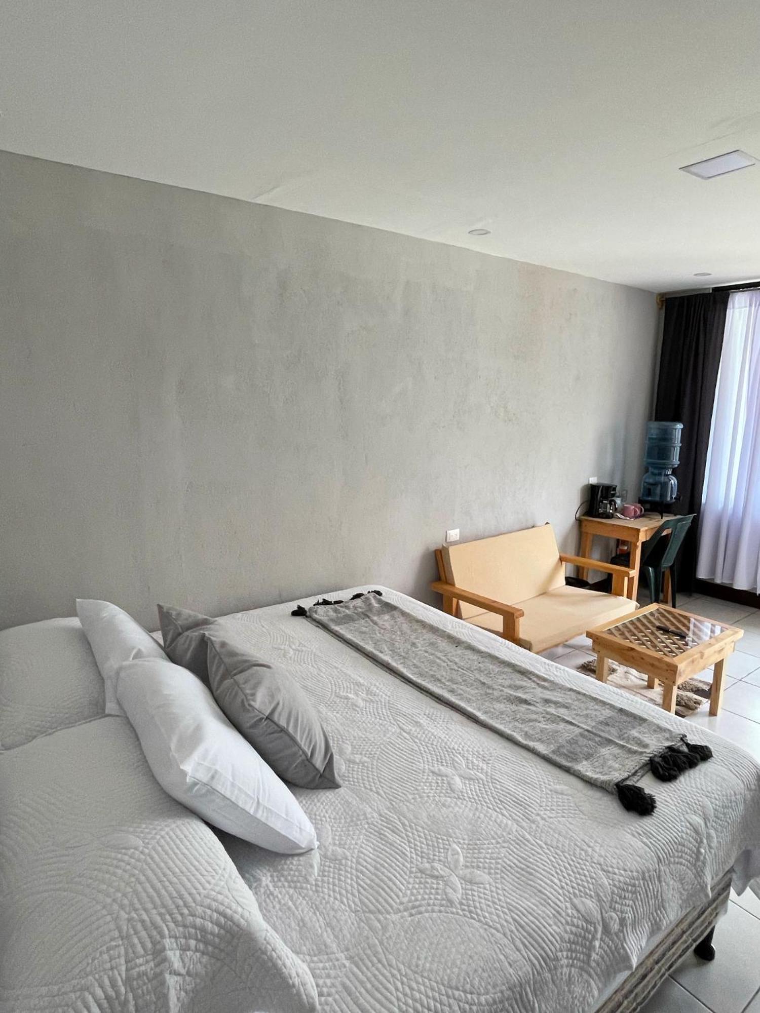 Habitacion Privada Lamat I Сан Педро Ла Лагуна Екстериор снимка