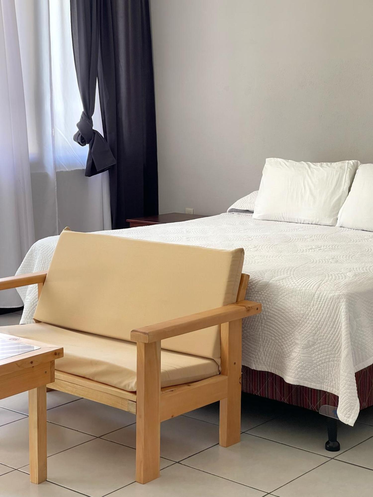 Habitacion Privada Lamat I Сан Педро Ла Лагуна Екстериор снимка