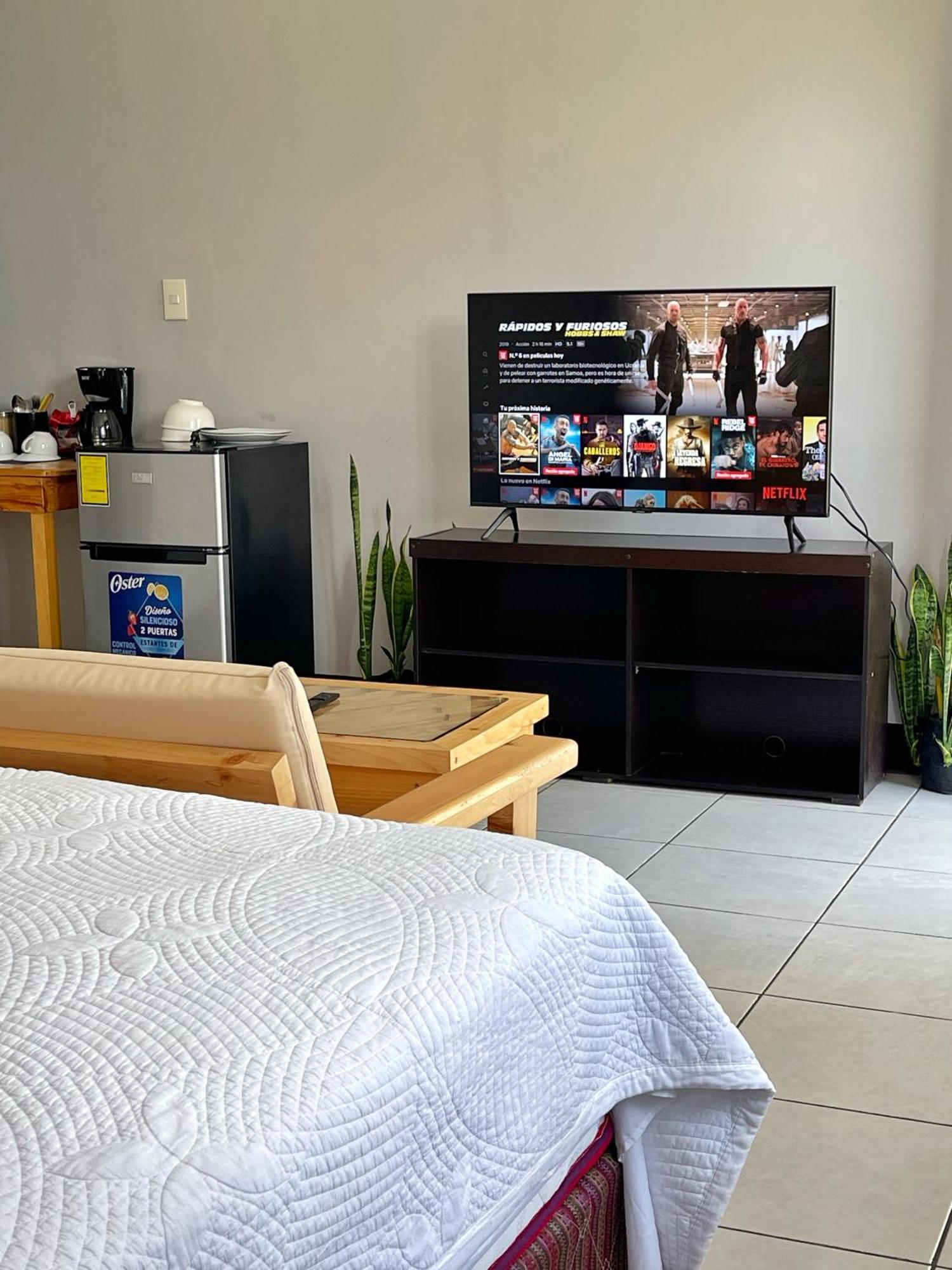 Habitacion Privada Lamat I Сан Педро Ла Лагуна Екстериор снимка