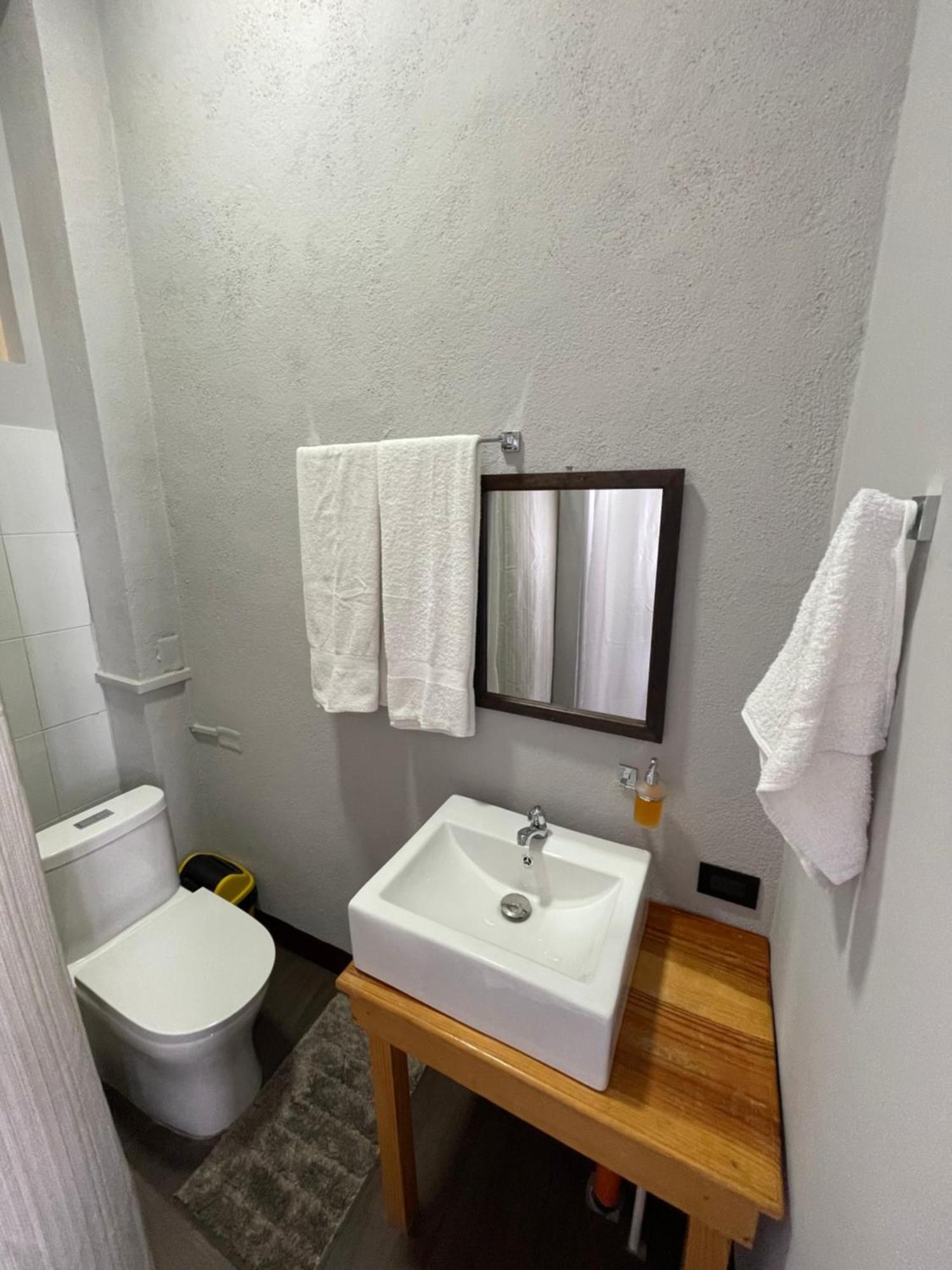 Habitacion Privada Lamat I Сан Педро Ла Лагуна Екстериор снимка